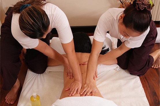 Тайский массаж в 4 руки в СПА салоне «Sabai Sabai» в СПб